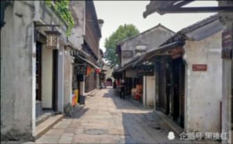 五彩泡沫